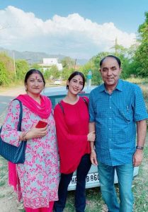 Sheetal Thakur Parents
