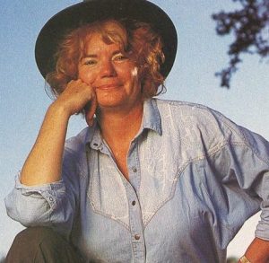 Molly Ivins Biography