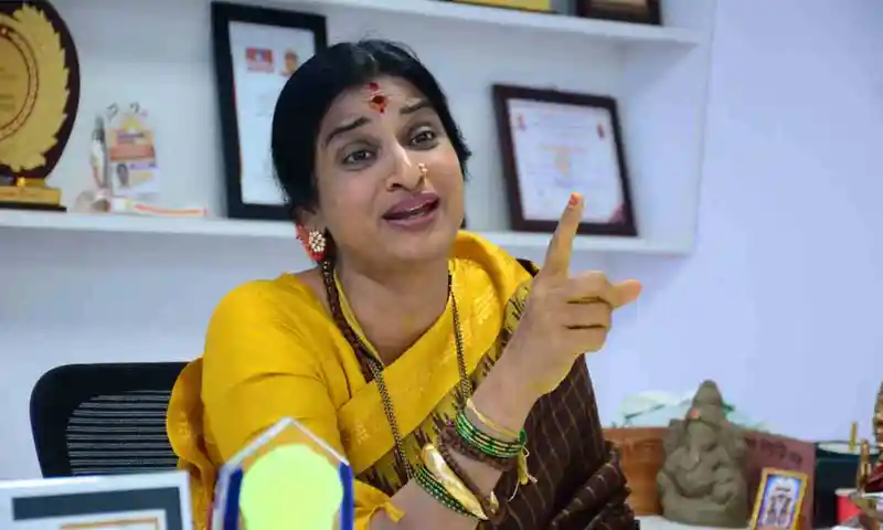 Kompella Madhavi Latha